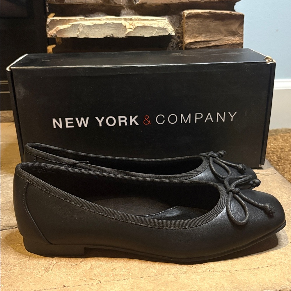 New York & Company Black Ballet Flats Women’s Size 7